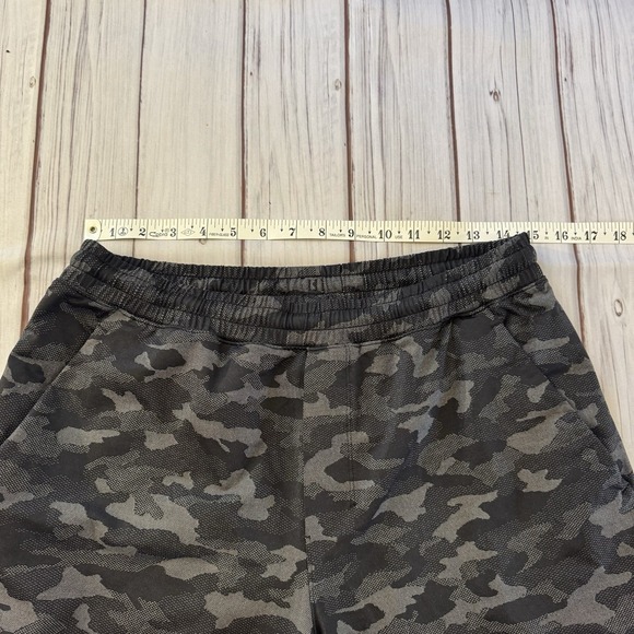 Lululemon Men's Pace Breaker 9" Lined Short Variegated Mesh Camo Black Large - Picture 3 of 9
